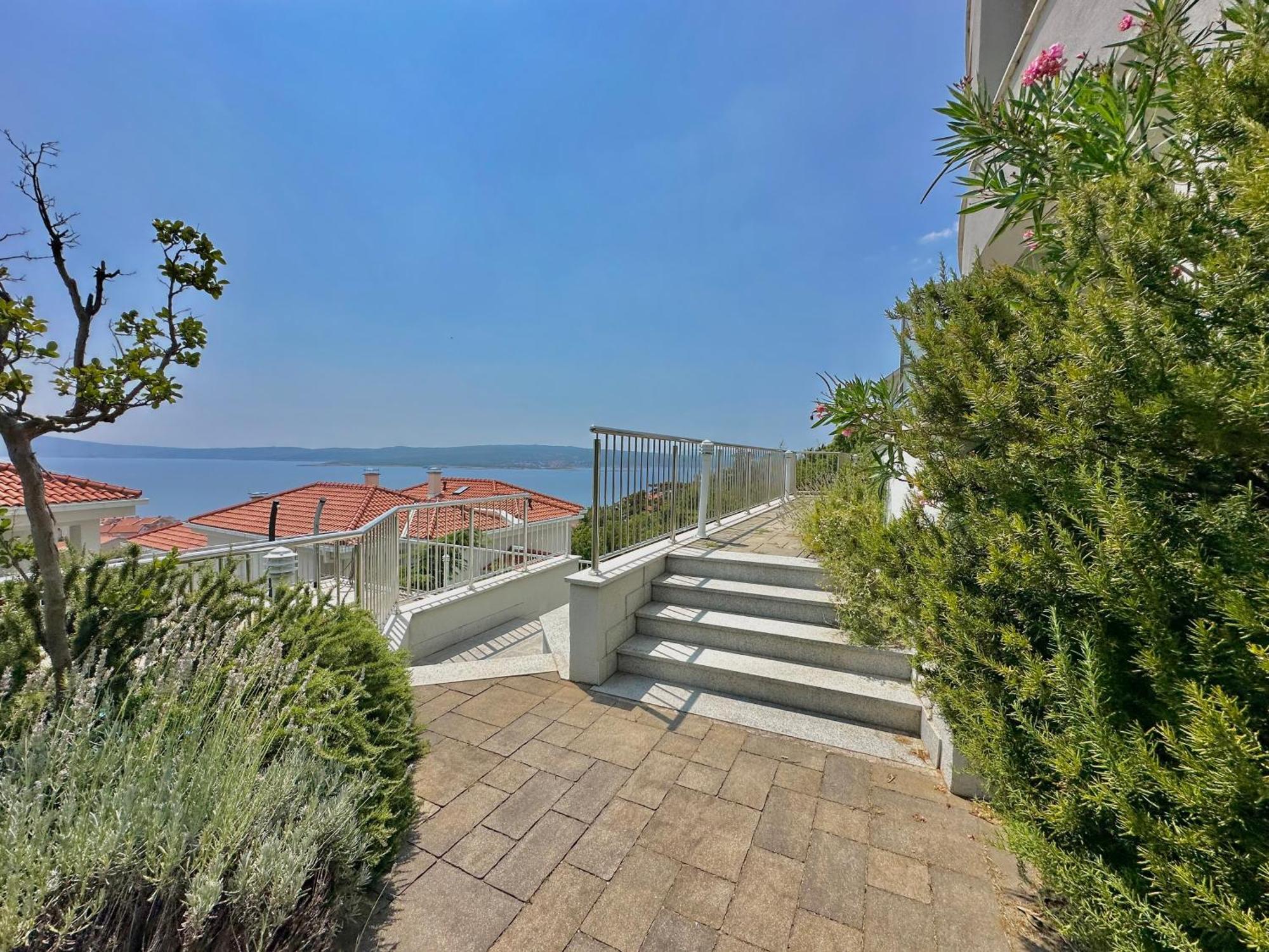 The View Apartment With Pool - Crikvenica Esterno foto